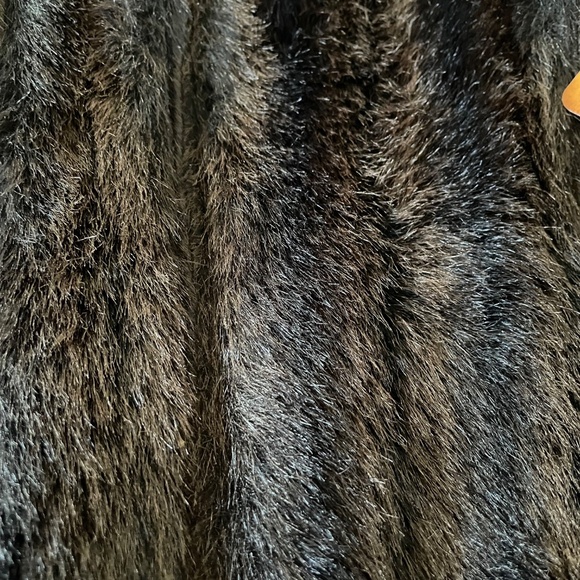 NWT: Faux Fur Shirley of Hollywood Corset w/ Garter Belts - Picture 6 of 7